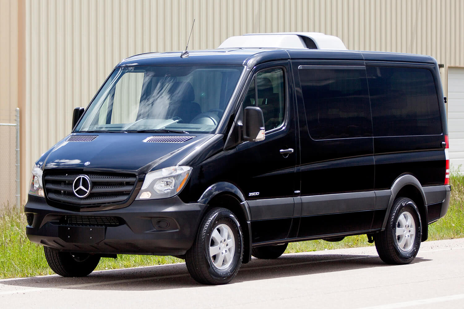 2016-Mercedes-Benz-Sprinter-Front-Quarter-1500x1000