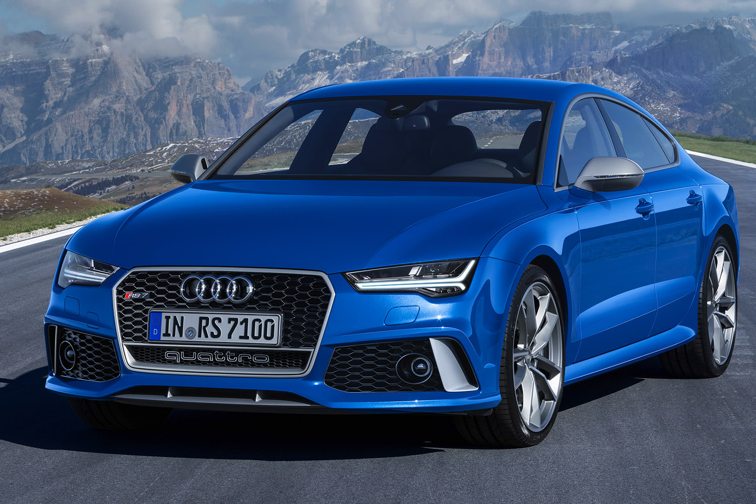 2017-Audi-RS-7-Front-Quarter-1500x1000