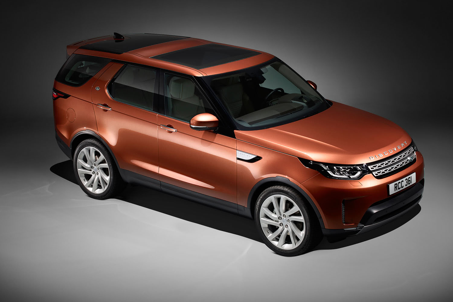 Land Rover Discovery 2018 года Land Rover Discovery 2018 года